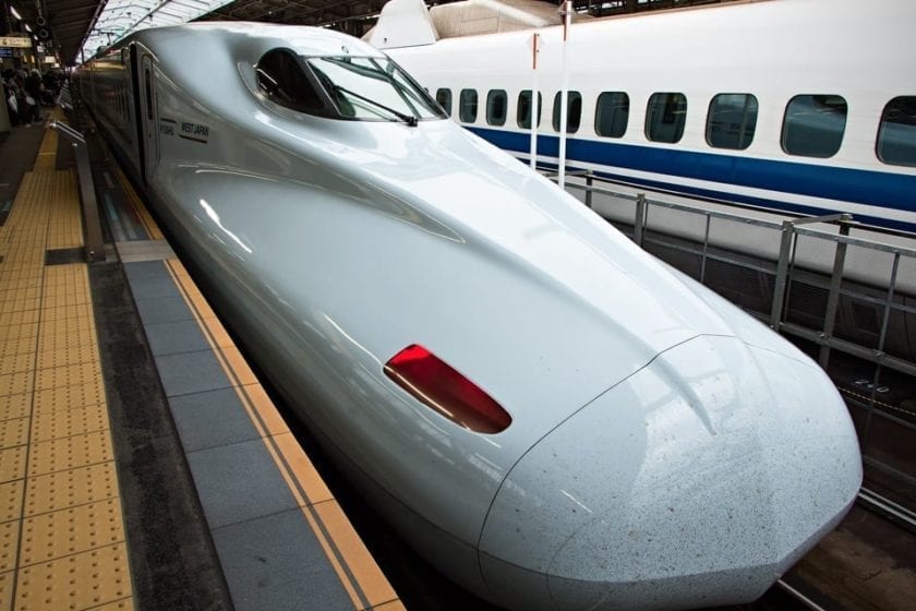 Shinkansen in Osaka station