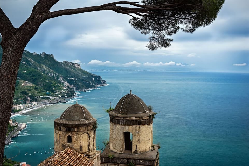 a view over the Amalfi coast in Italy from Ravello