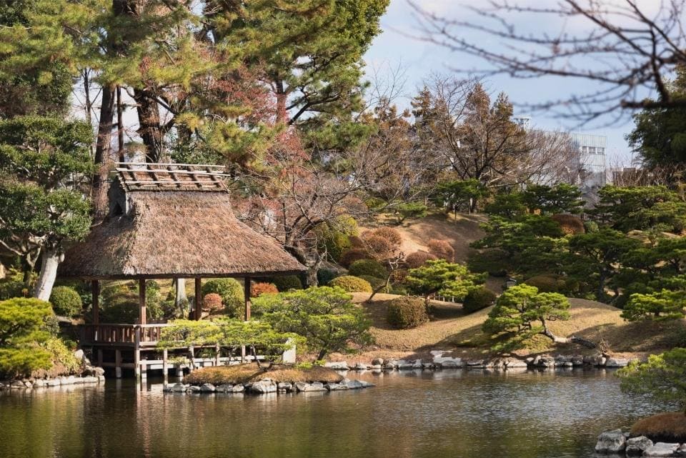 shukkeien garden in hiroshima By Jeremy Yeo from canva