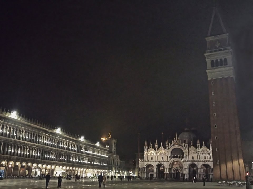 piazza san marco in venice italy after dark