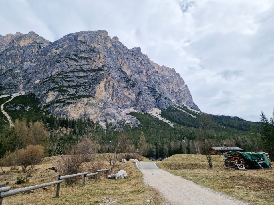 a huge mountain just by the cortina d'ampezzo airport in dolomites italy